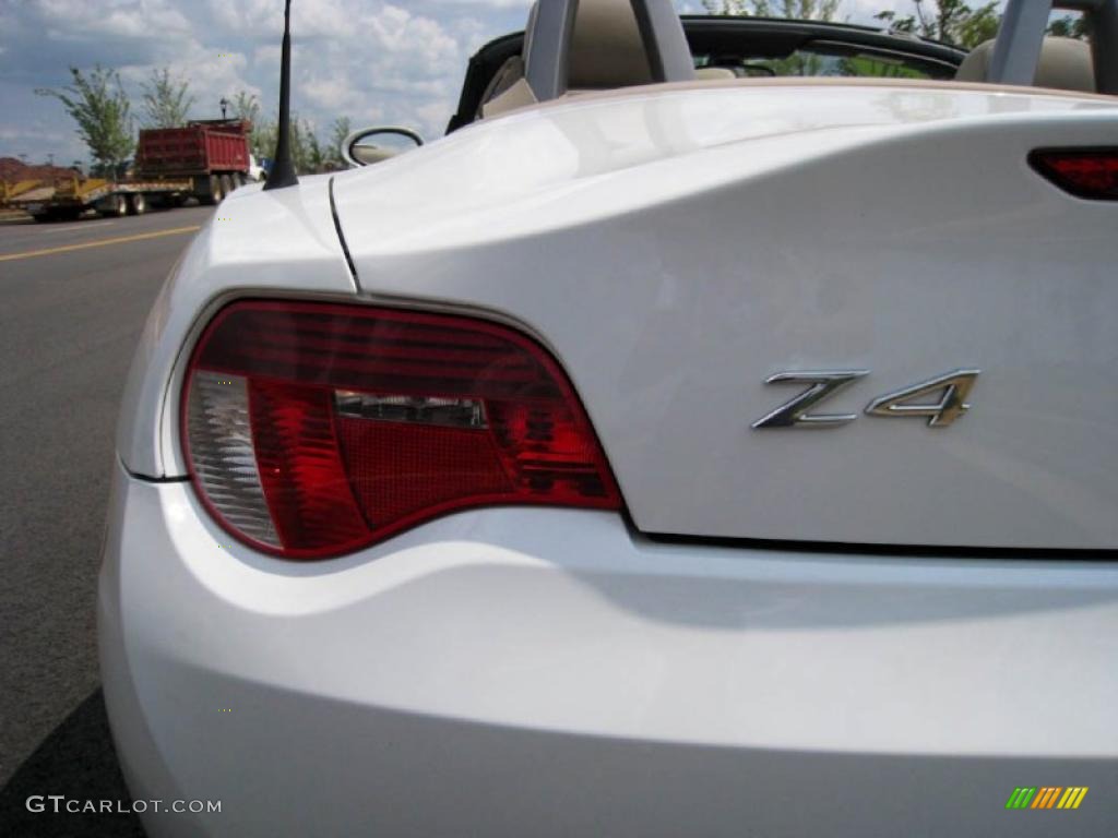 2007 Z4 3.0si Roadster - Alpine White / Beige photo #21