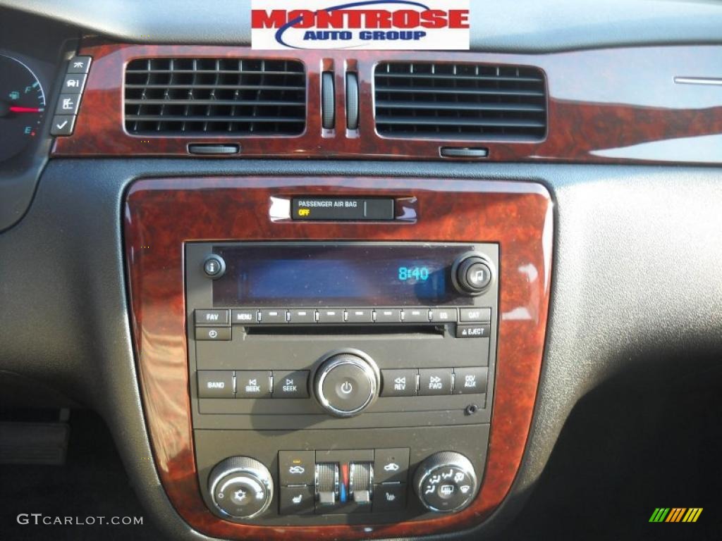 2010 Impala LT - Cyber Gray Metallic / Ebony photo #27