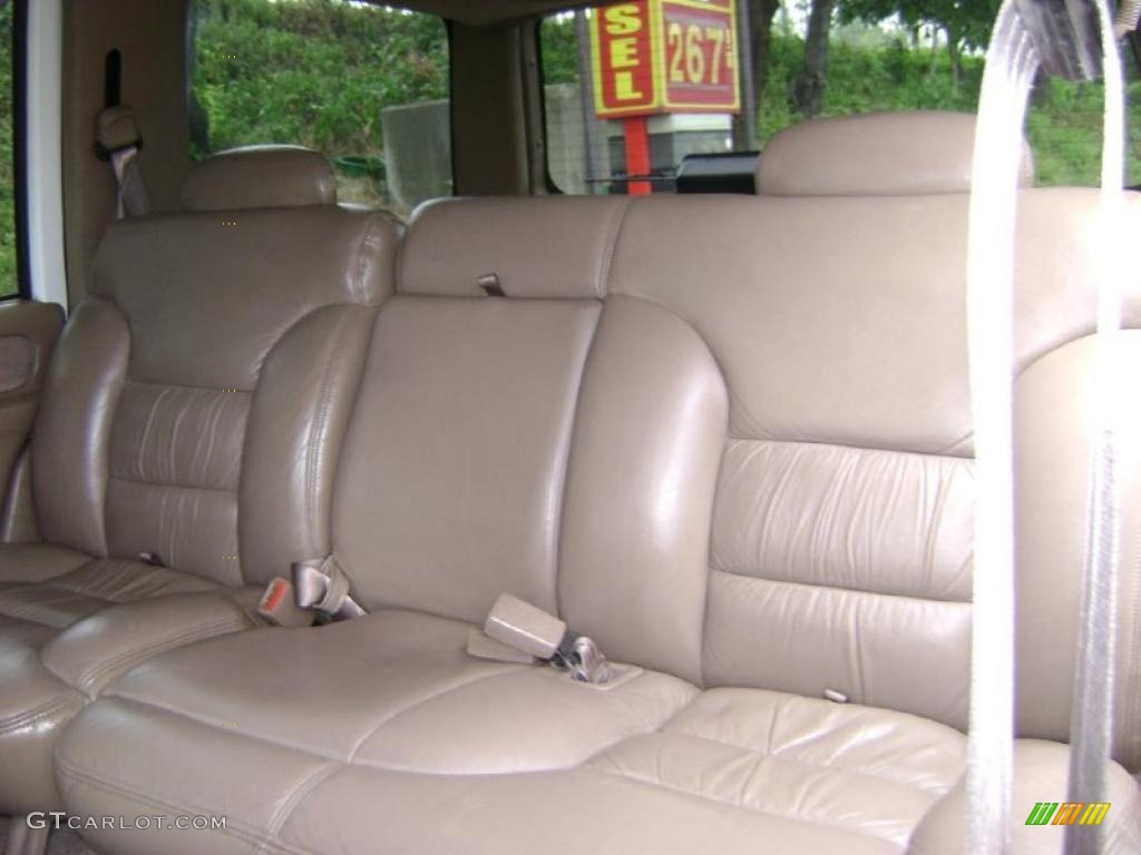 1995 Tahoe LT 4x4 - Summit White / Tan photo #10