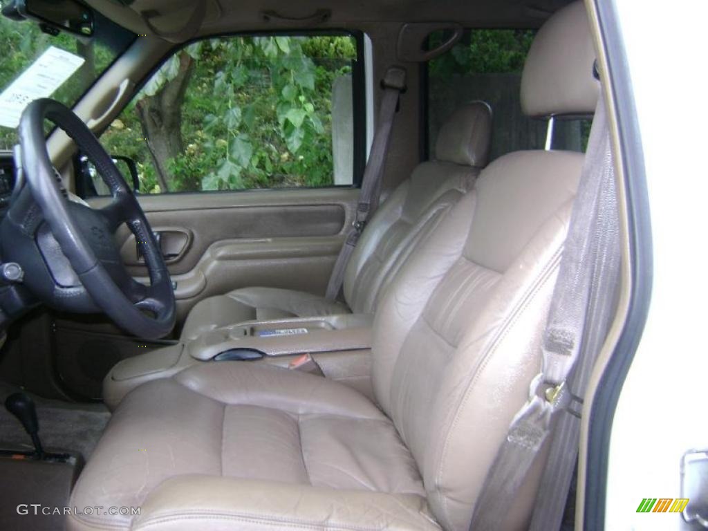 1995 Tahoe LT 4x4 - Summit White / Tan photo #11