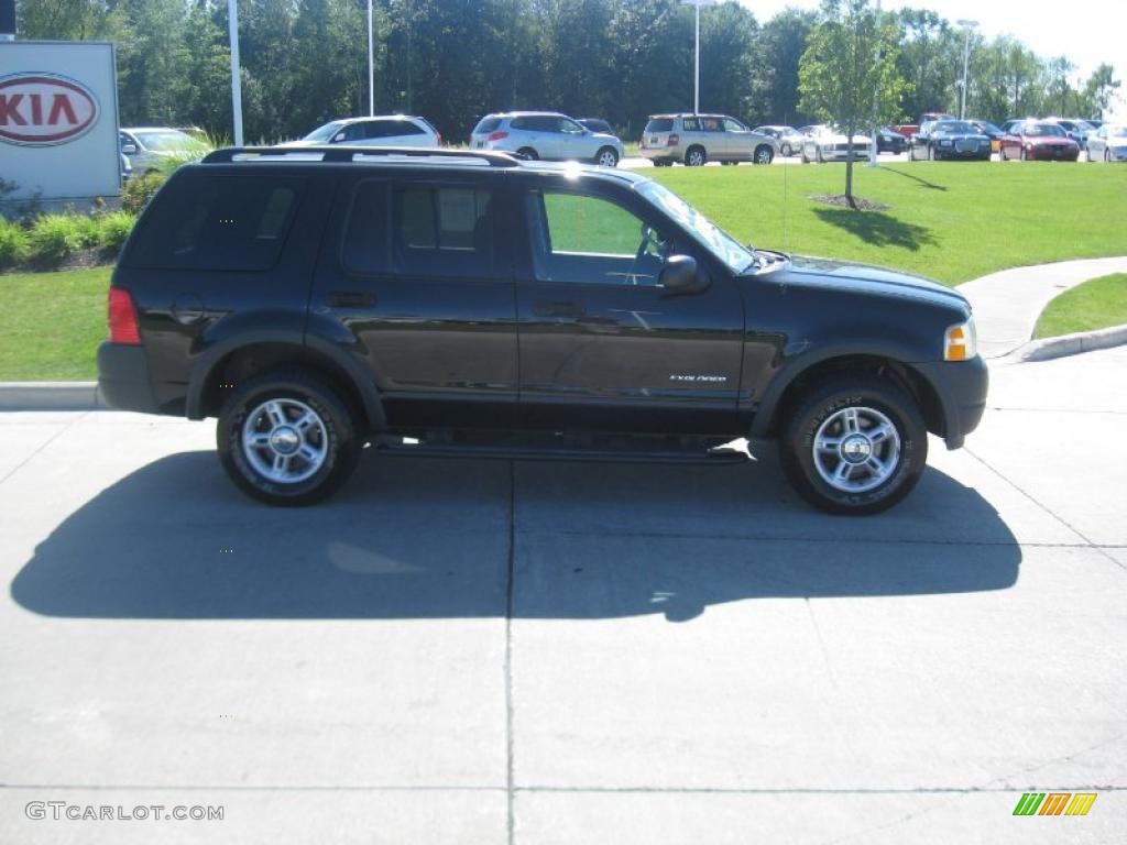 2004 Explorer XLS 4x4 - Black / Graphite photo #2