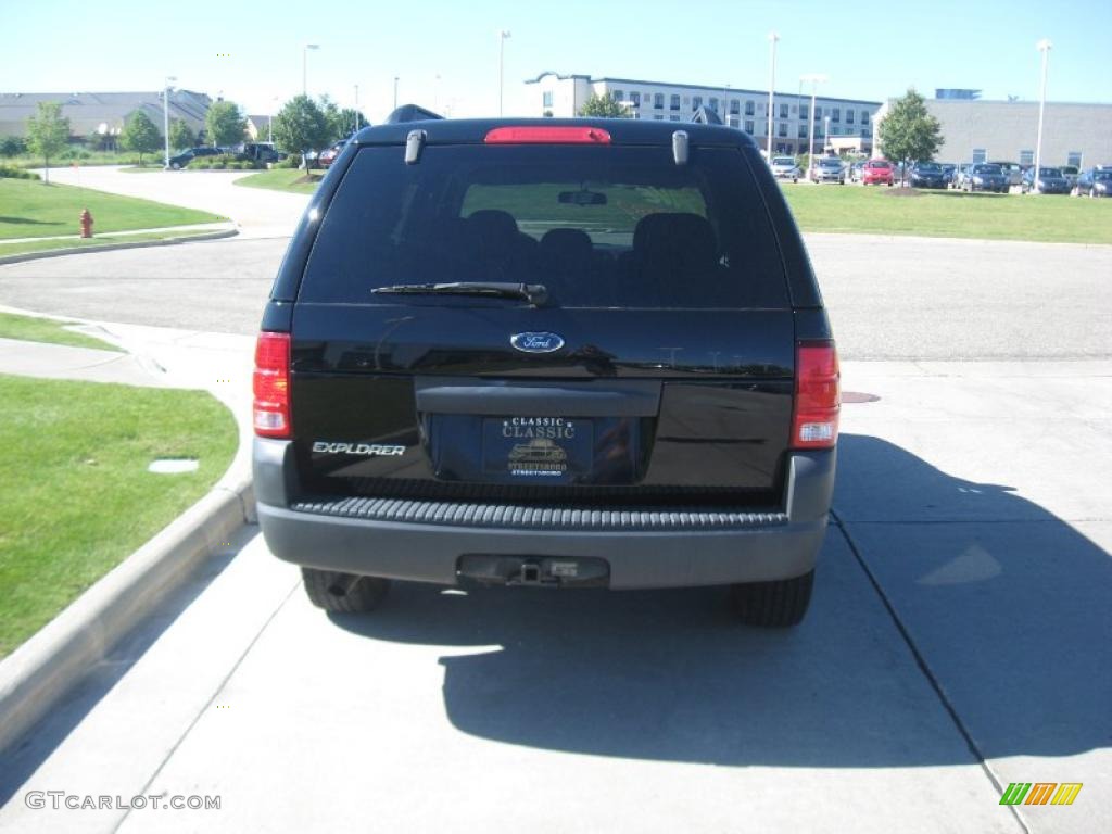2004 Explorer XLS 4x4 - Black / Graphite photo #4
