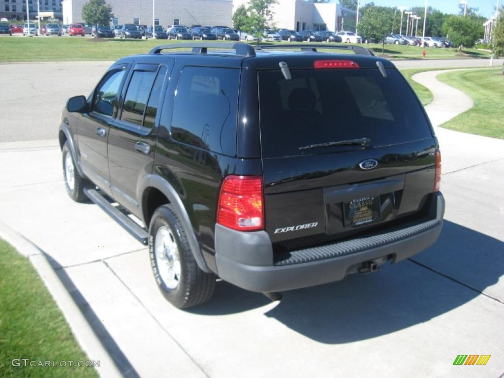 2004 Explorer XLS 4x4 - Black / Graphite photo #5
