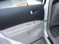 2009 Phantom White Nissan Rogue S  photo #20