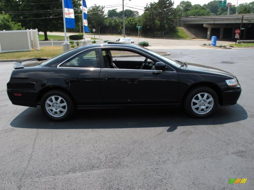 2002 Accord SE Coupe - Nighthawk Black Pearl / Charcoal photo #6