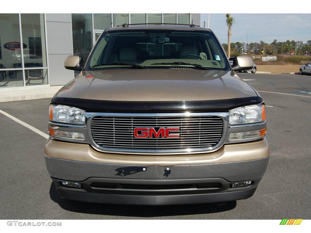 2005 Yukon XL SLE - Sand Beige Metallic / Neutral/Shale photo #2