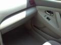 Super White - Camry LE Photo No. 11