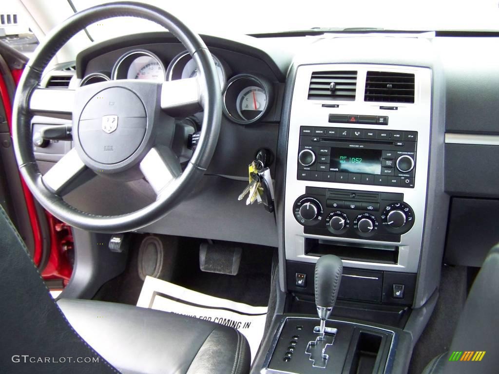2008 Charger SXT - Inferno Red Crystal Pearl / Dark Slate Gray photo #13