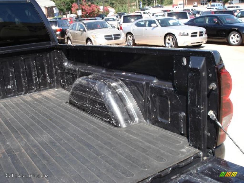 2004 Silverado 1500 LS Extended Cab - Dark Gray Metallic / Tan photo #14