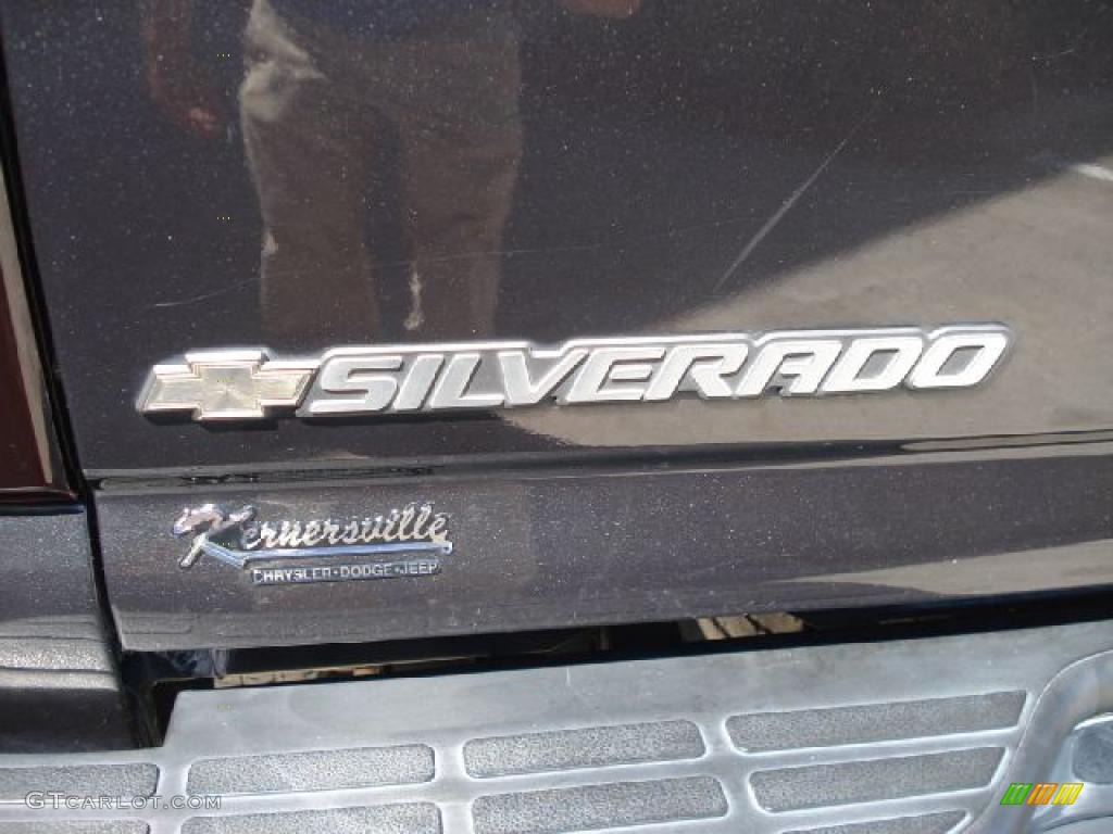 2004 Silverado 1500 LS Extended Cab - Dark Gray Metallic / Tan photo #30
