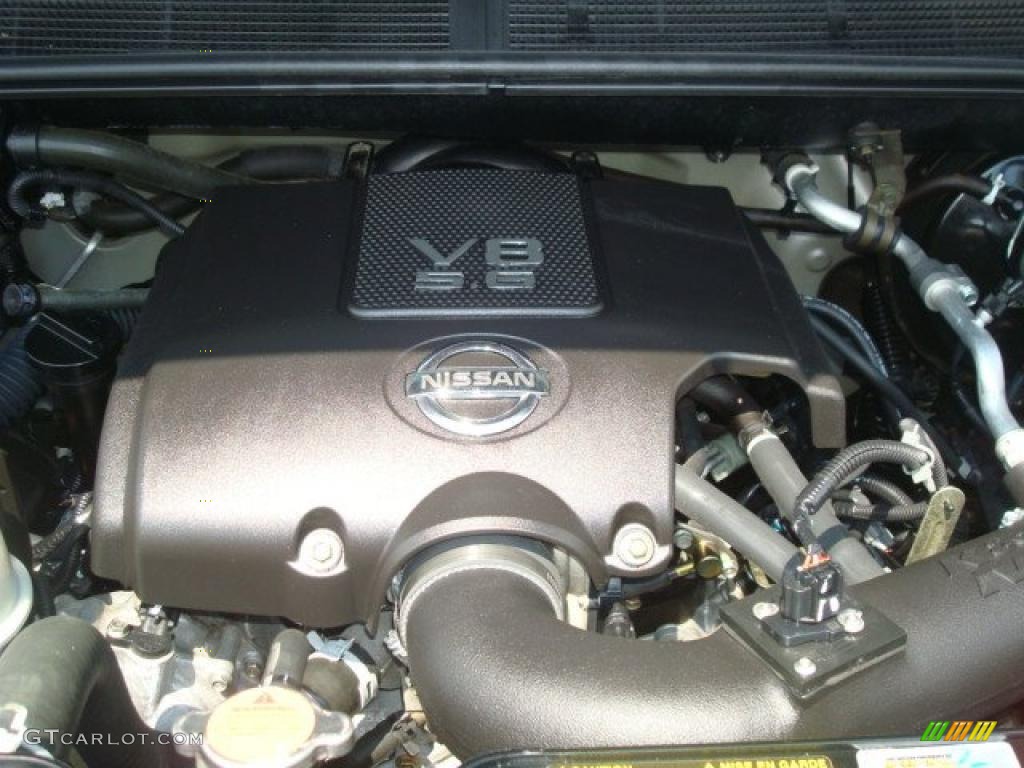 2007 Titan LE Crew Cab 4x4 - Radiant Silver / Graphite Black/Titanium photo #24