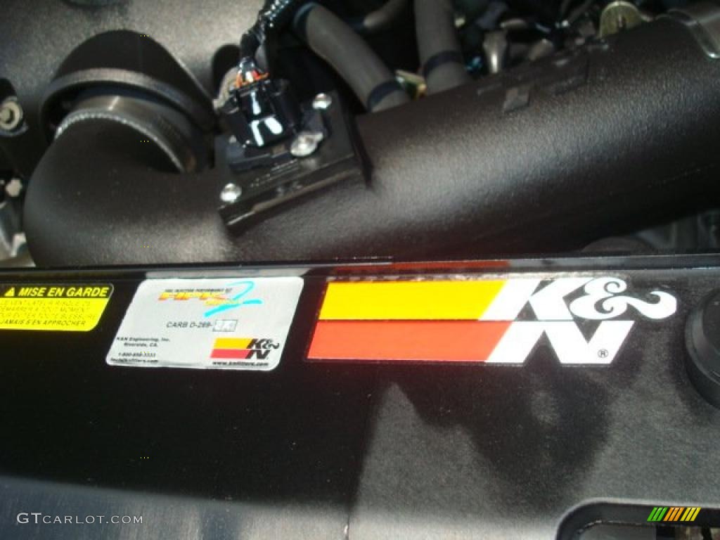 2007 Titan LE Crew Cab 4x4 - Radiant Silver / Graphite Black/Titanium photo #26