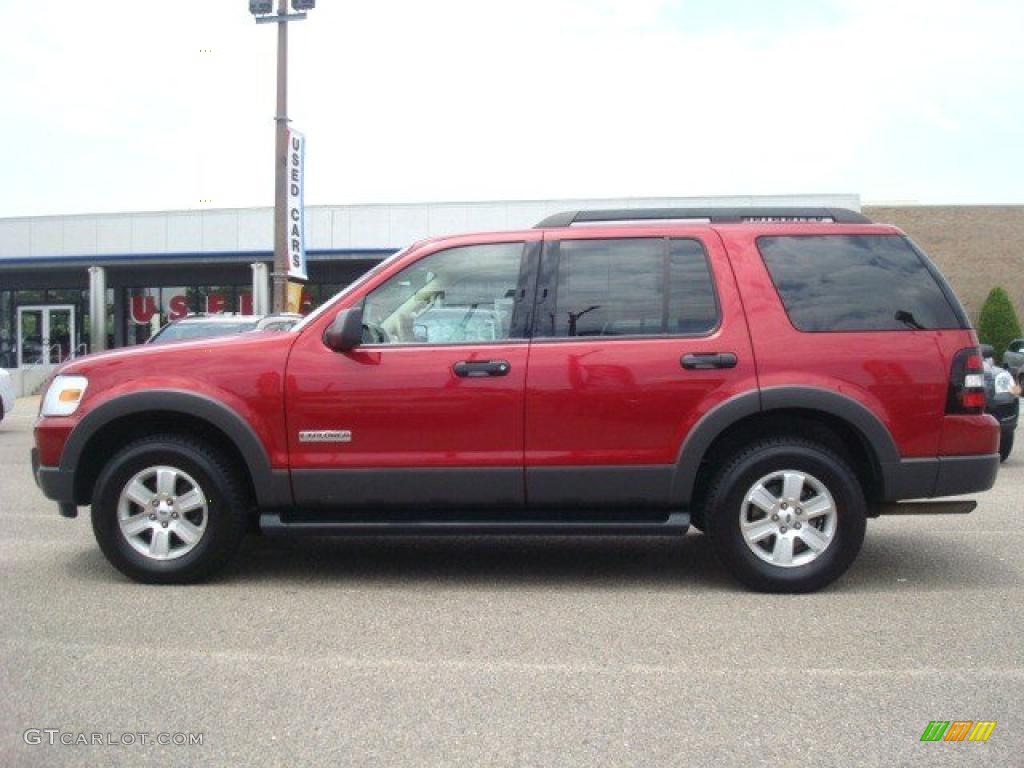 2006 Explorer XLT 4x4 - Redfire Metallic / Camel photo #3