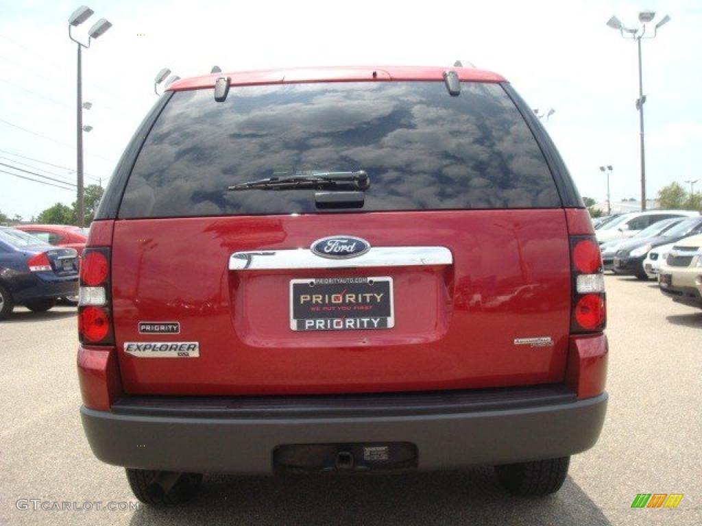 2006 Explorer XLT 4x4 - Redfire Metallic / Camel photo #5