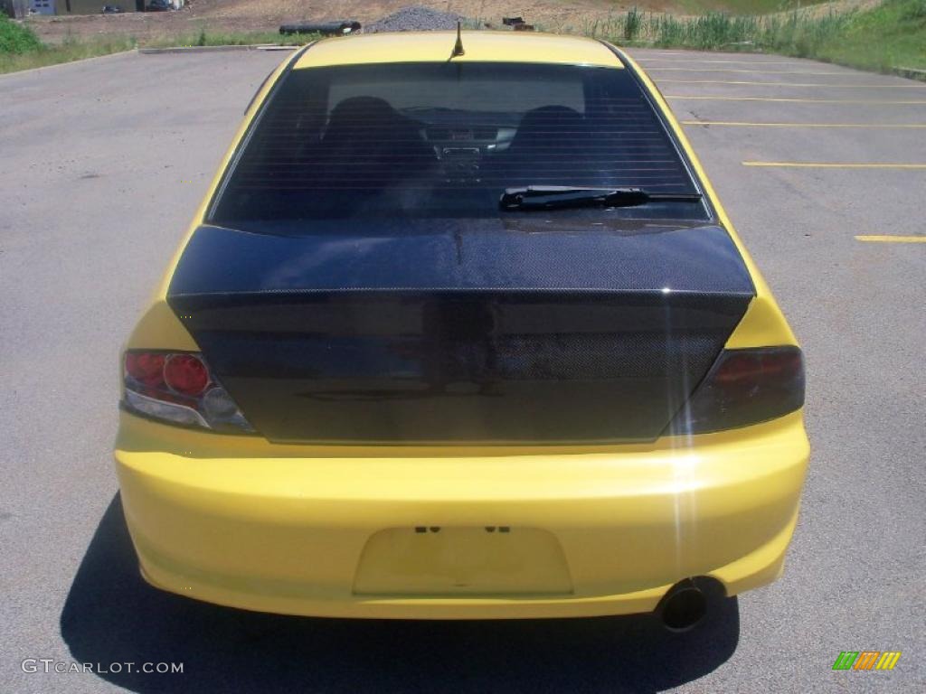 2003 Lancer Evolution VIII - Lightning Yellow / Black photo #3