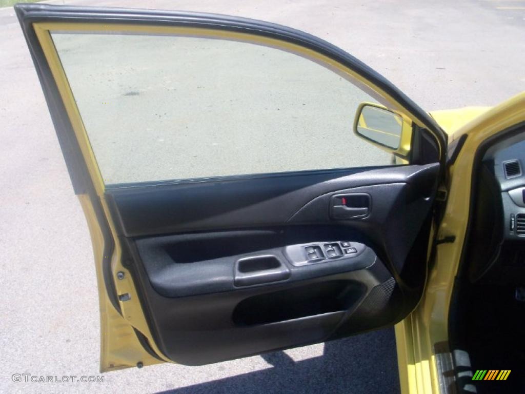 2003 Lancer Evolution VIII - Lightning Yellow / Black photo #8
