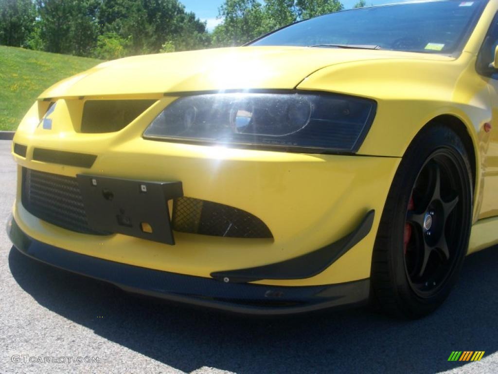 2003 Lancer Evolution VIII - Lightning Yellow / Black photo #28