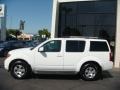 2007 Avalanche White Nissan Pathfinder SE  photo #4