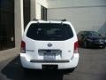 2007 Avalanche White Nissan Pathfinder SE  photo #7