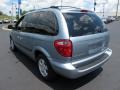 Butane Blue Pearl - Caravan SXT Photo No. 2