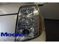 White Diamond - Escalade ESV AWD Photo No. 50