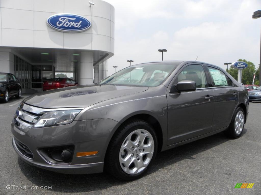 2010 Fusion SE - Sterling Grey Metallic / Medium Light Stone photo #6