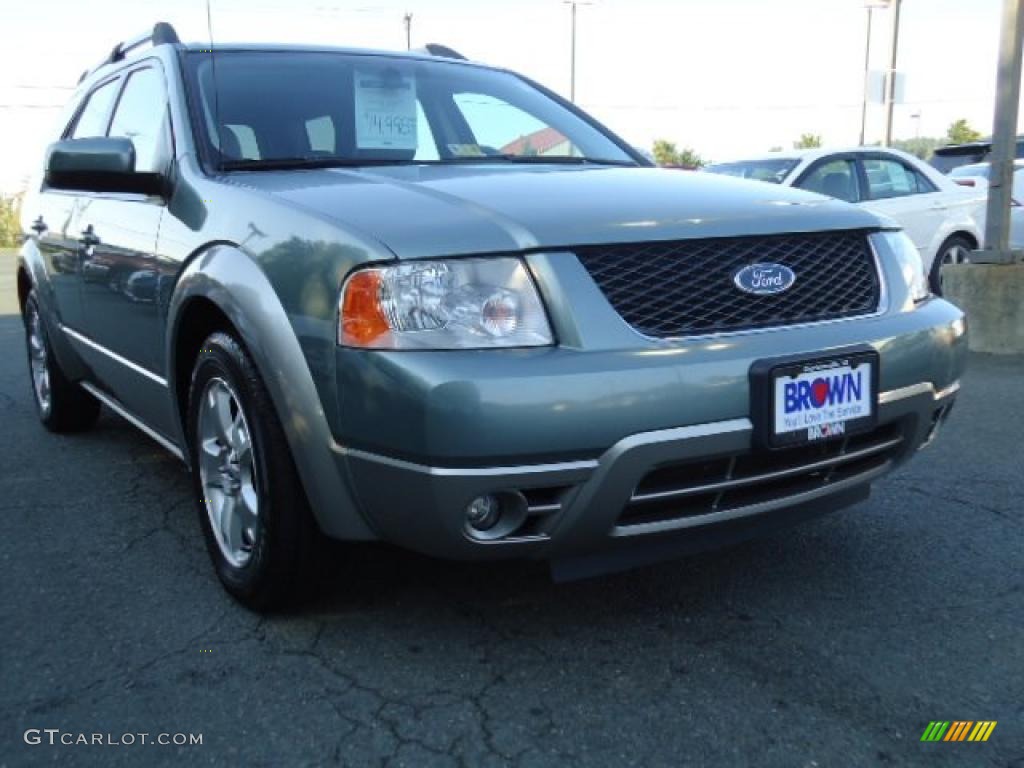 2005 Freestyle SEL AWD - Titanium Green Metallic / Shale photo #1