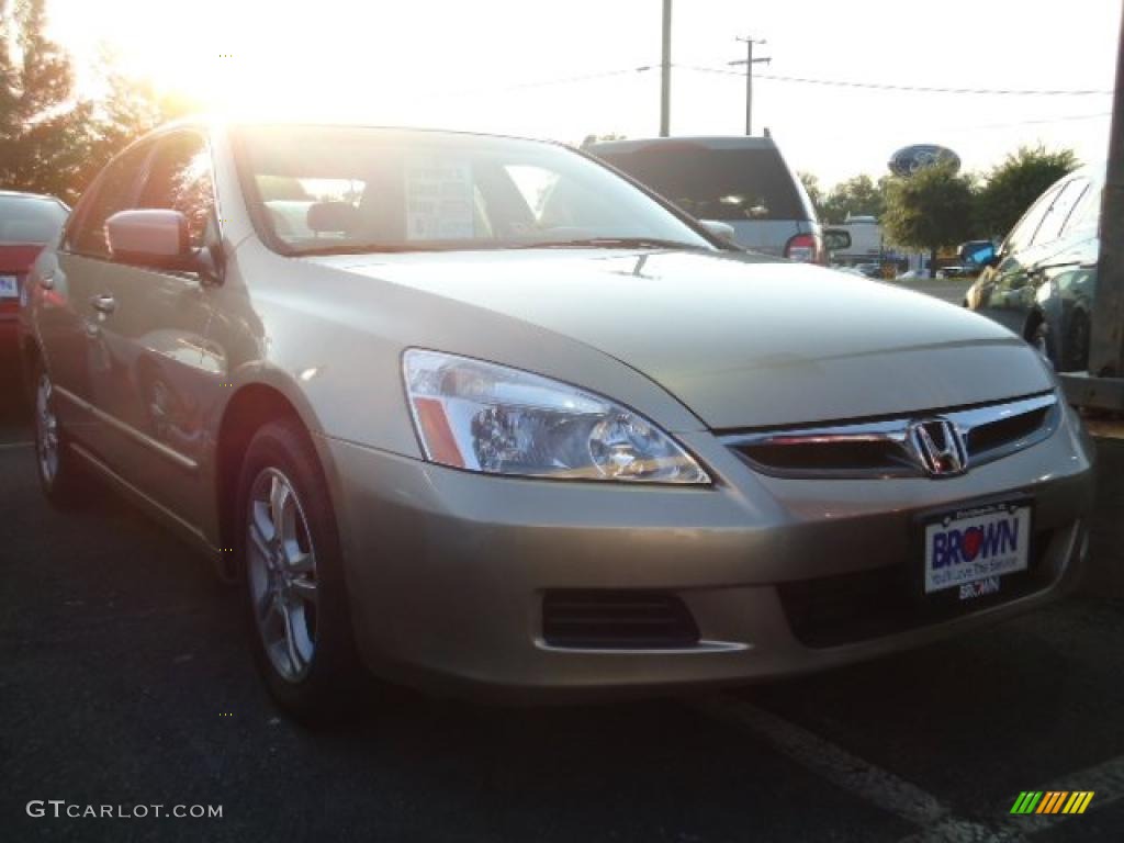 2007 Accord EX-L Sedan - Desert Mist Metallic / Ivory photo #1