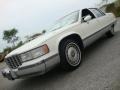White 1993 Cadillac Fleetwood 