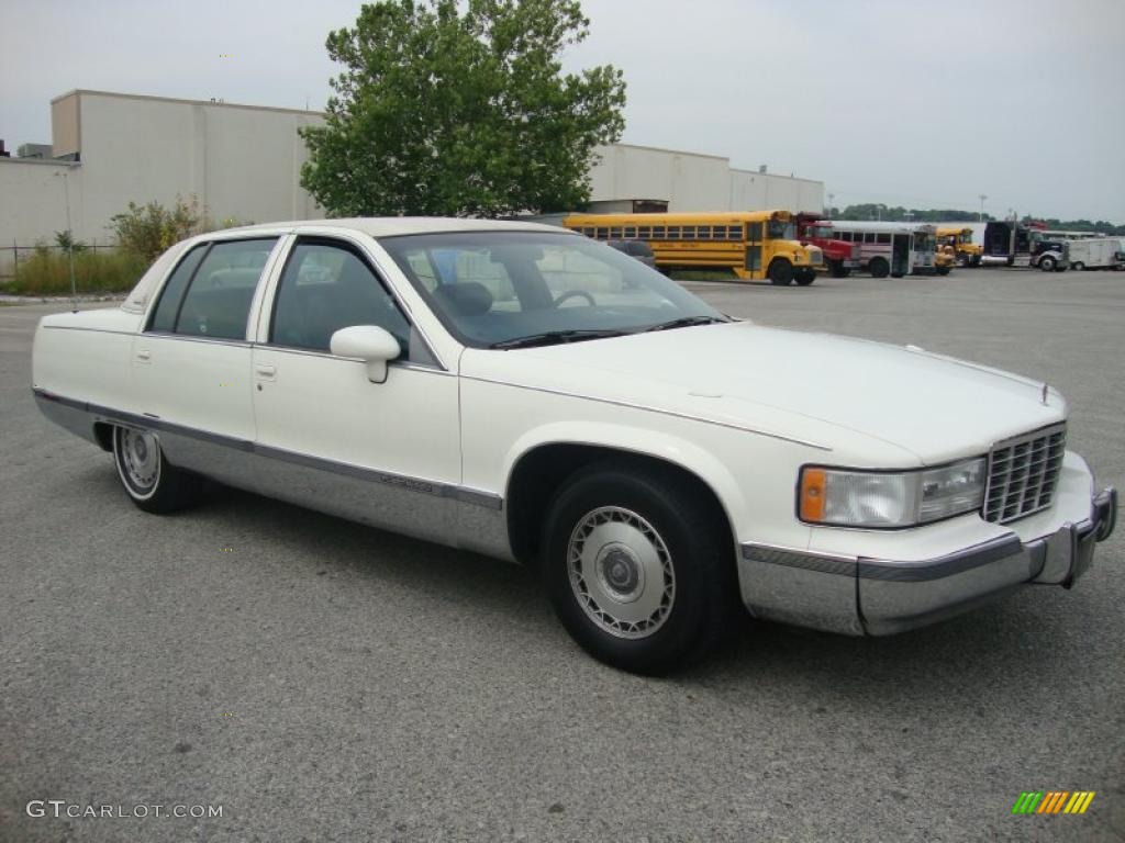 1993 Fleetwood  - White / Blue photo #6