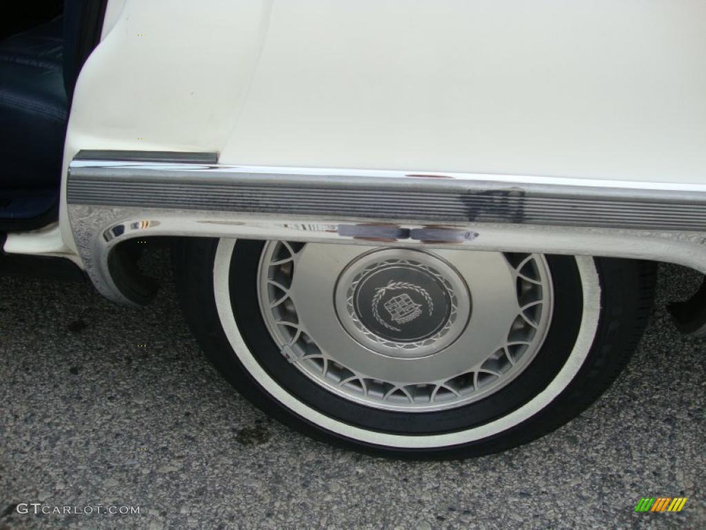 1993 Fleetwood  - White / Blue photo #39