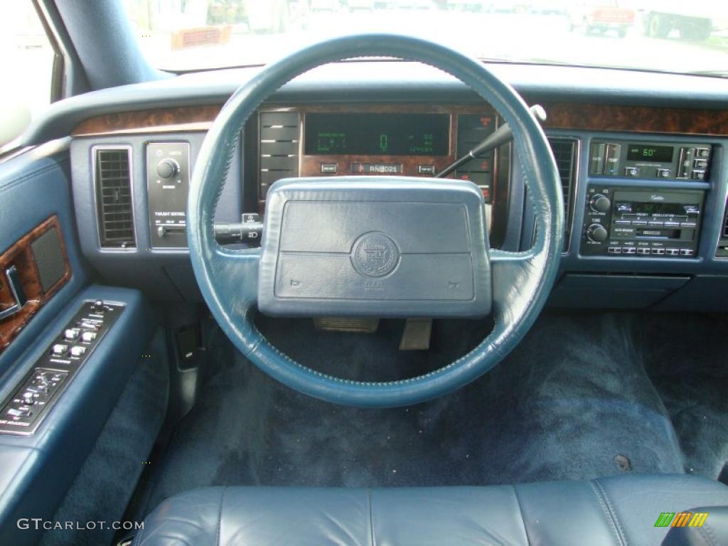 1993 White Cadillac Fleetwood #32855732 Photo #41 ...