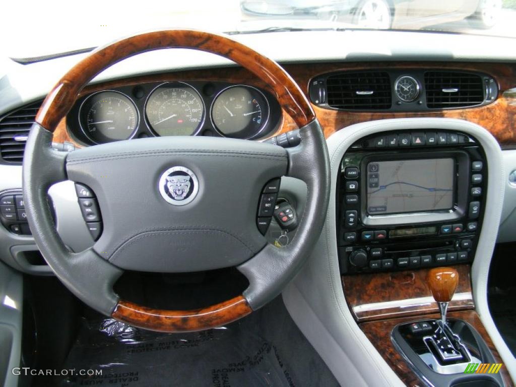 2008 XJ XJ8 L - Pearl Grey Metallic / Dove/Granite photo #15