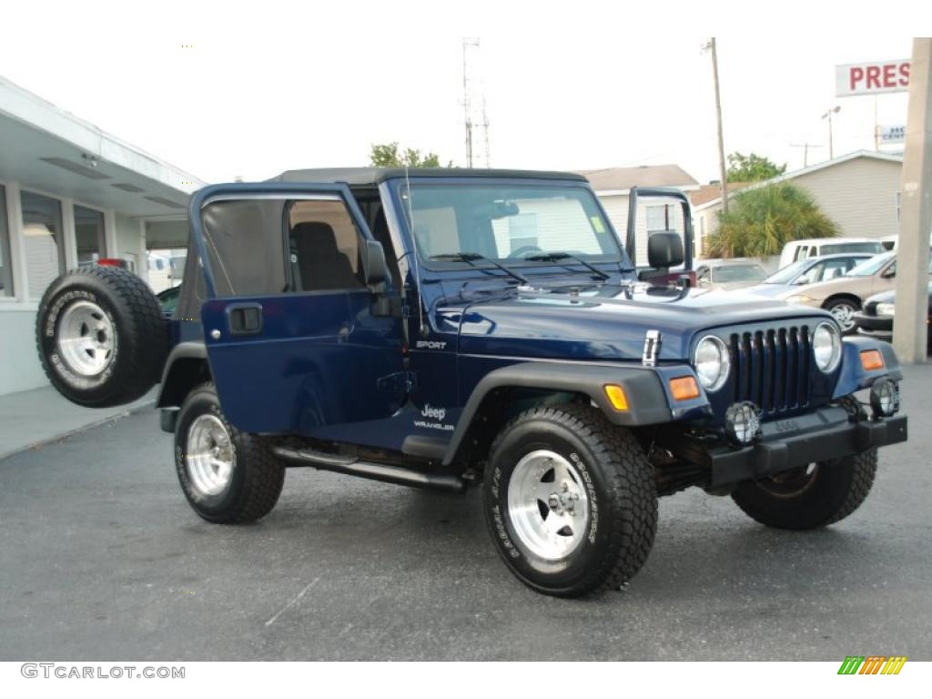 2004 Wrangler Sport 4x4 - Patriot Blue Pearl / Dark Slate Gray photo #3