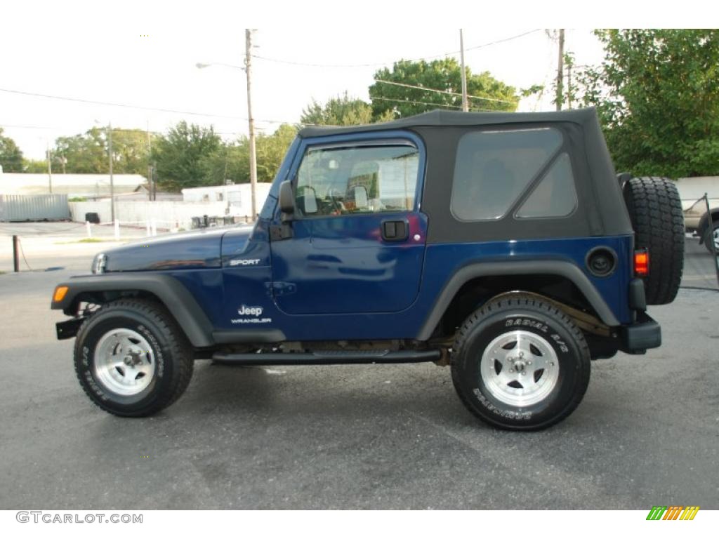 2004 Wrangler Sport 4x4 - Patriot Blue Pearl / Dark Slate Gray photo #5