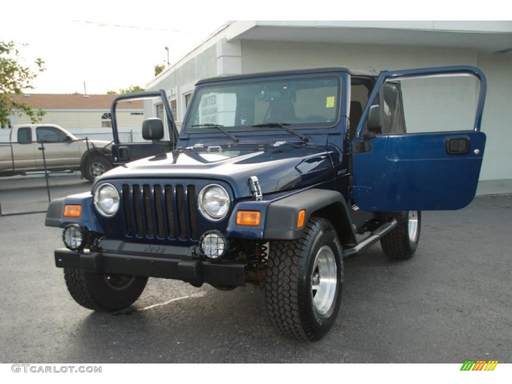 2004 Wrangler Sport 4x4 - Patriot Blue Pearl / Dark Slate Gray photo #8
