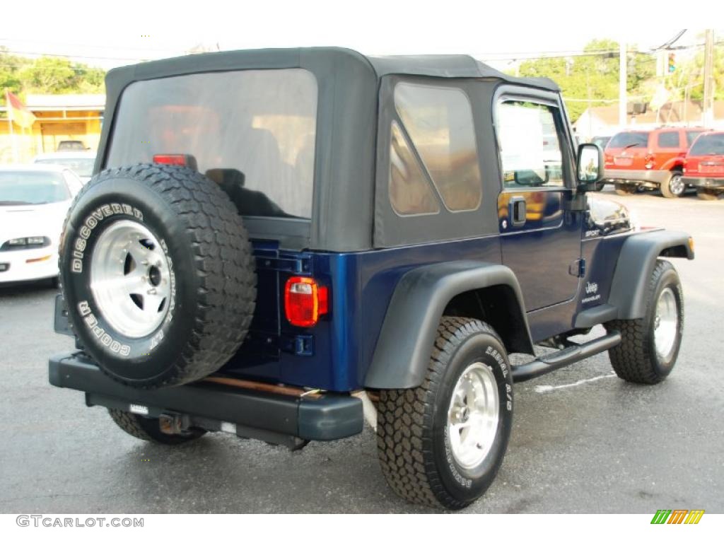 2004 Wrangler Sport 4x4 - Patriot Blue Pearl / Dark Slate Gray photo #16