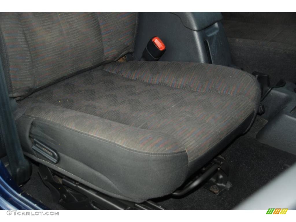 2004 Wrangler Sport 4x4 - Patriot Blue Pearl / Dark Slate Gray photo #32