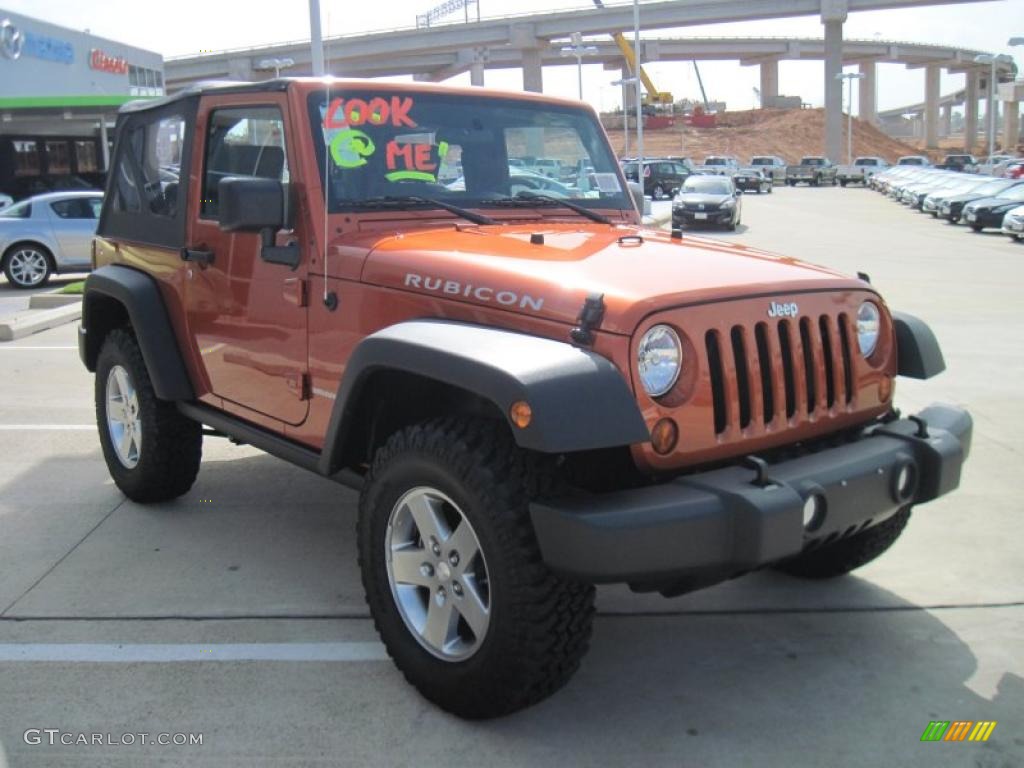 2010 Wrangler Rubicon 4x4 - Mango Tango Pearl / Dark Slate Gray/Medium Slate Gray photo #2