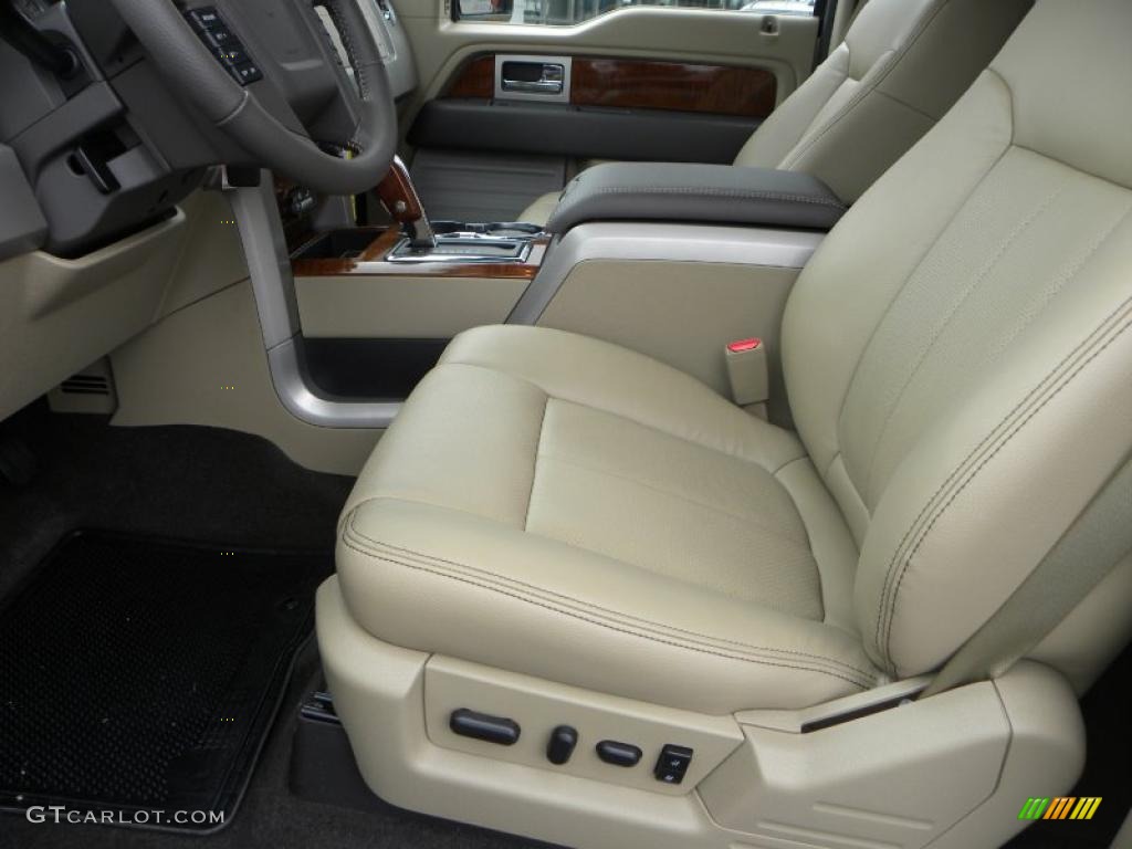 2010 F150 Lariat SuperCrew - Dark Blue Pearl Metallic / Tan photo #18