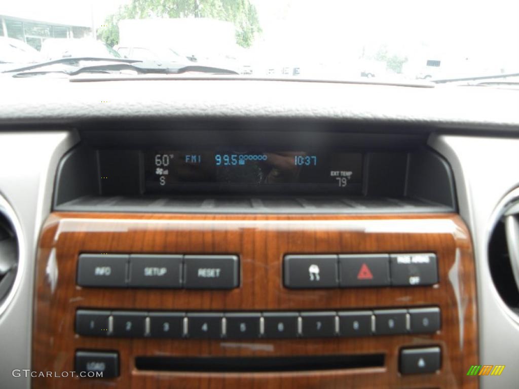 2010 F150 Lariat SuperCrew - Dark Blue Pearl Metallic / Tan photo #20