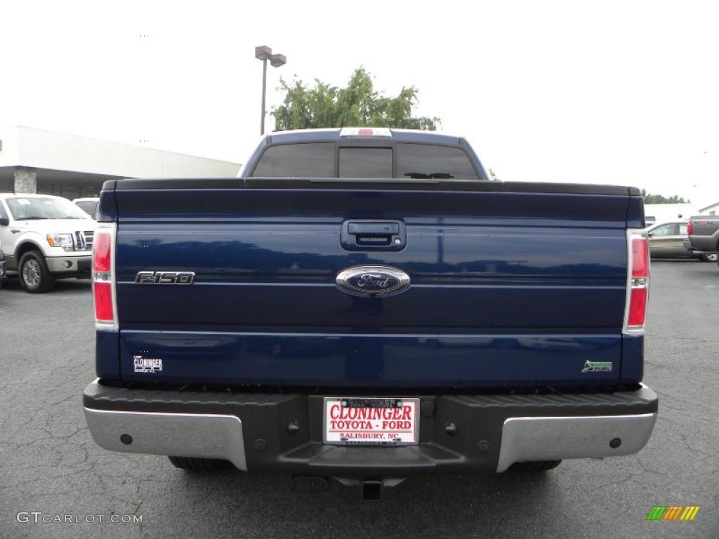 2010 F150 Lariat SuperCrew - Dark Blue Pearl Metallic / Tan photo #4