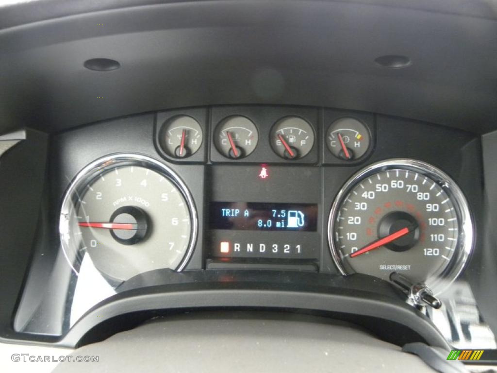 2010 F150 XLT SuperCab 4x4 - Red Candy Metallic / Medium Stone photo #18