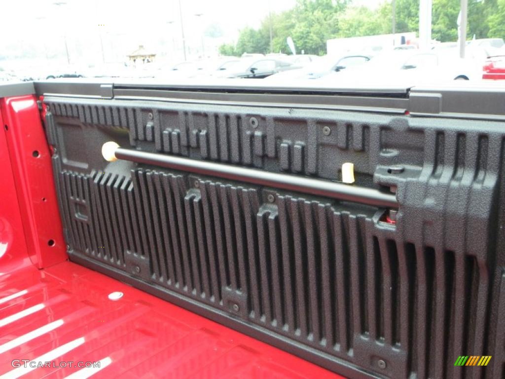 2010 F150 XLT SuperCab 4x4 - Red Candy Metallic / Medium Stone photo #28