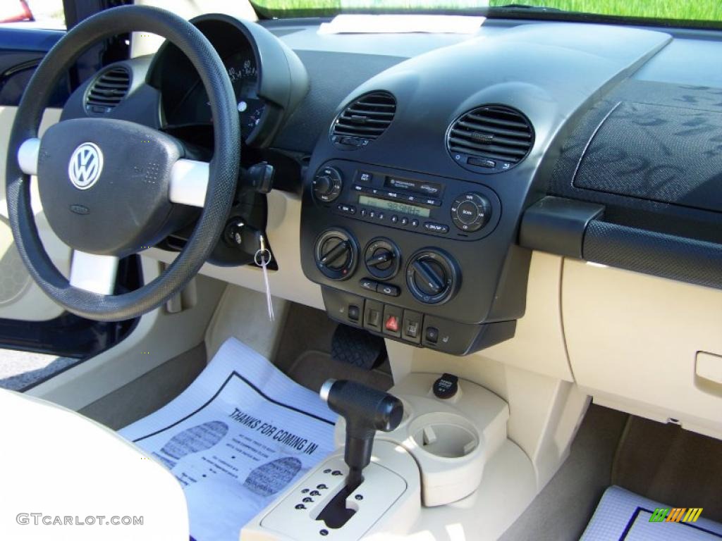 2004 New Beetle GLS Convertible - Galactic Blue Metallic / Cream Beige photo #17