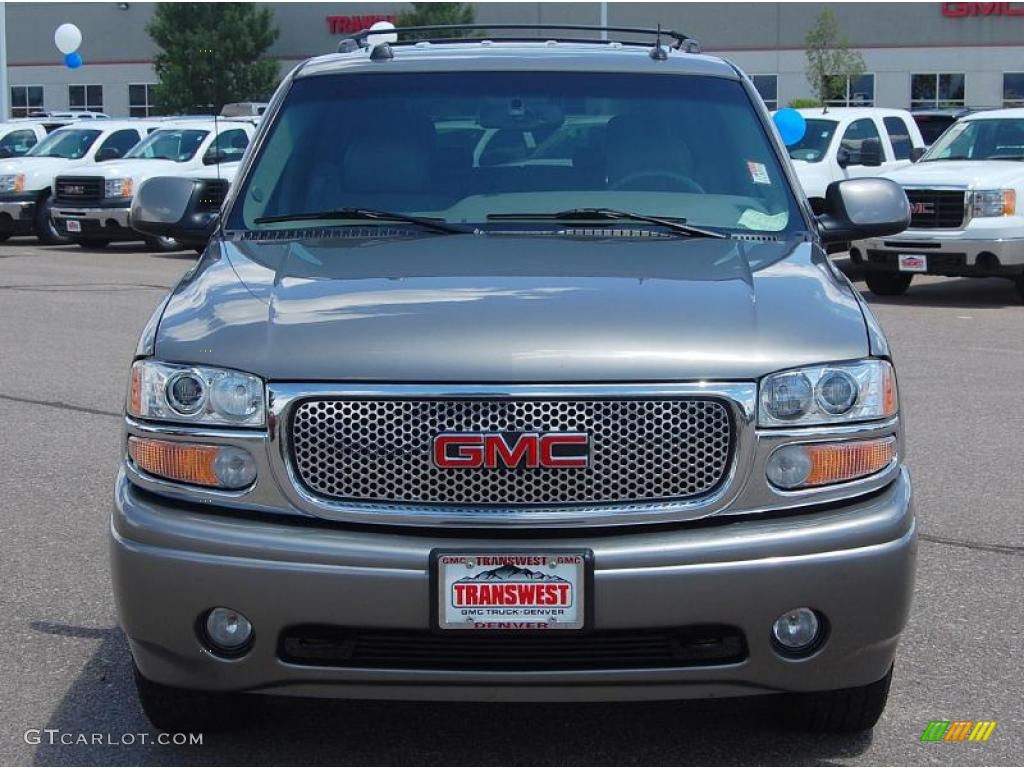 2005 Yukon Denali AWD - Steel Gray Metallic / Stone Gray photo #2