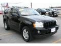 Black - Grand Cherokee Laredo 4x4 Photo No. 1