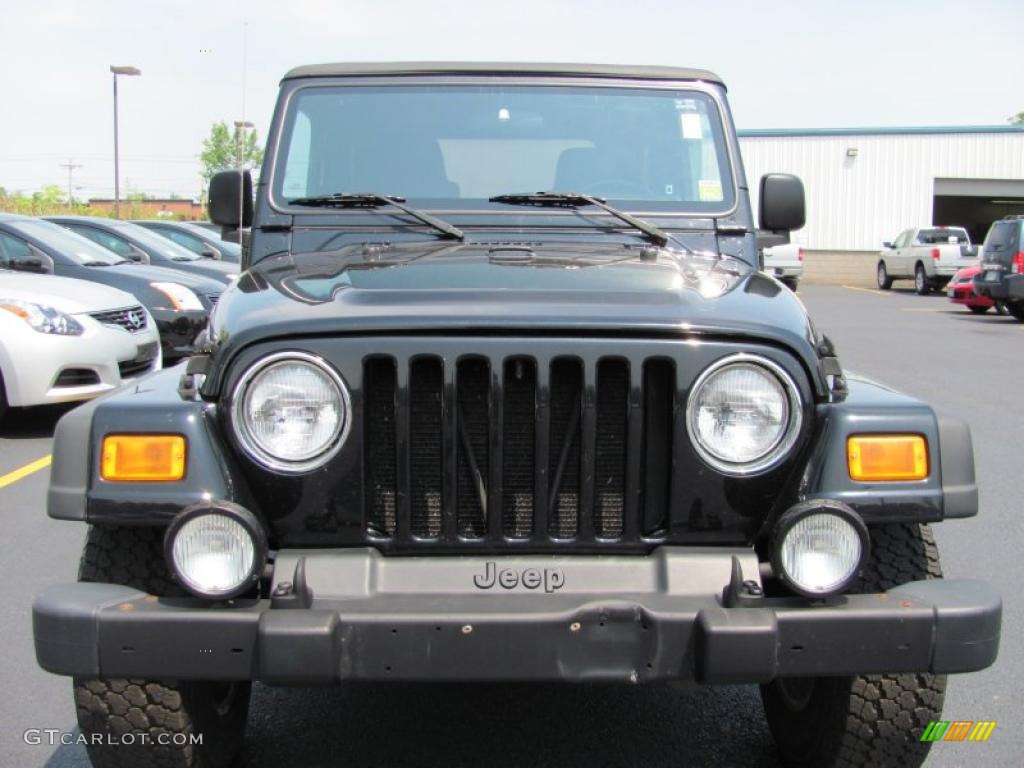 2004 Wrangler Unlimited 4x4 - Black / Dark Slate Gray photo #16