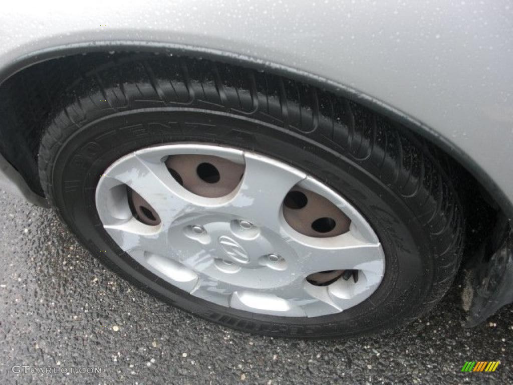 2002 Elantra GLS Sedan - Silver Pewter / Gray photo #16