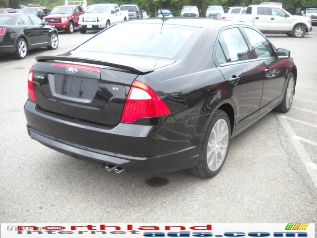 2010 Fusion SE - Tuxedo Black Metallic / Charcoal Black photo #6